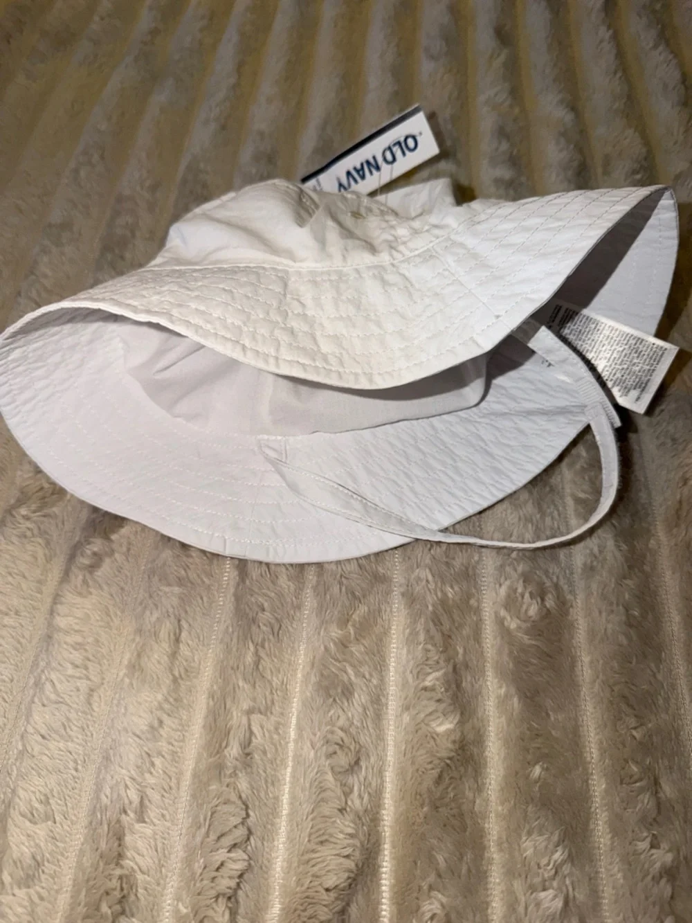 Old Navy White Kids Bucket Hat